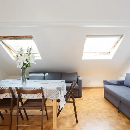 Mesnil Parc Des Expositions Max Appartamento