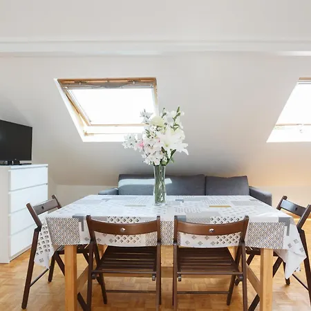 Mesnil Parc Des Expositions Max